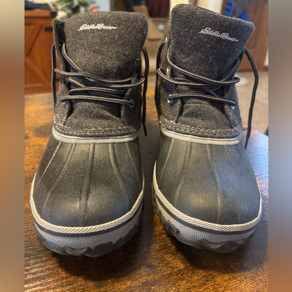Eddie Bauer Women’s Boots